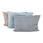 ASPEN PET 27X36 TICKING STRIPE PILLOW BED